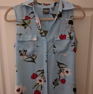Womens XS Button Down Floral Blouse